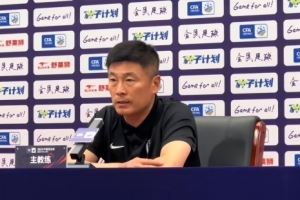 李国旭：希望队员在比赛中表现得更勇敢，在梭鱼湾拿下比赛图片